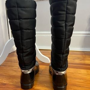 Burberry Rain boots size 6